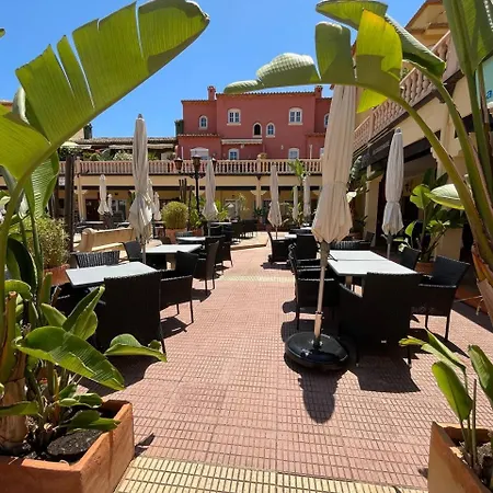 The Cozy Corner La Plaza In Arenal